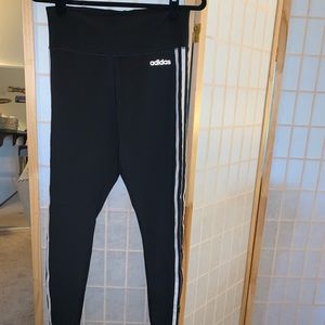 Adidas leggings